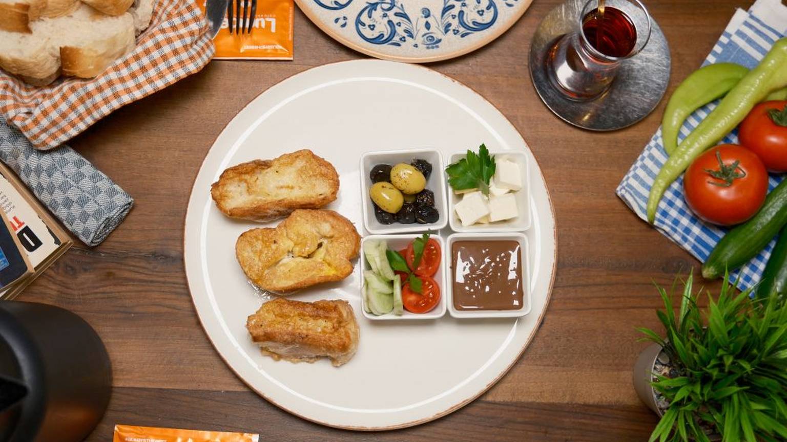 Yumurtalı Ekmek Kahvaltısı